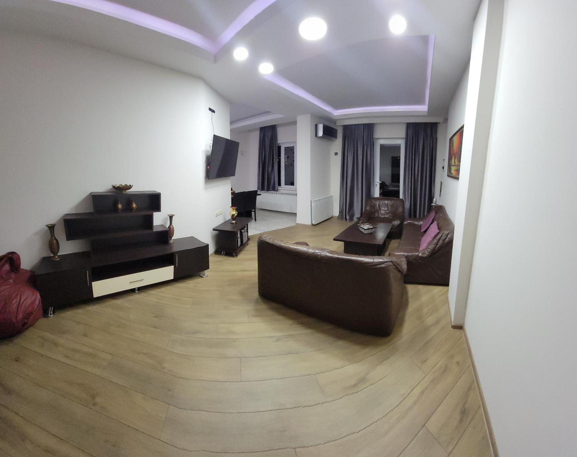Cozy & Sweet Home Tbilisi Buitenkant foto